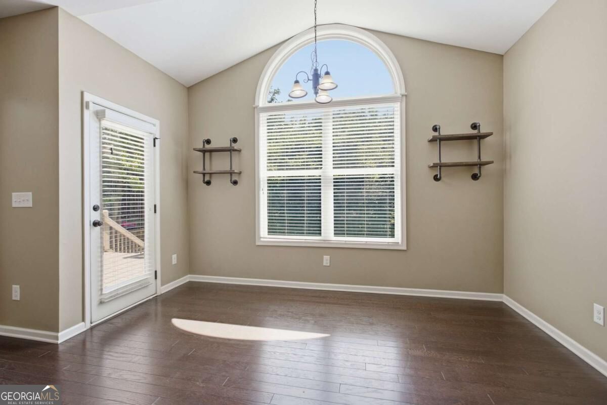 5101 Acworth Enclave Drive Property Photo 18