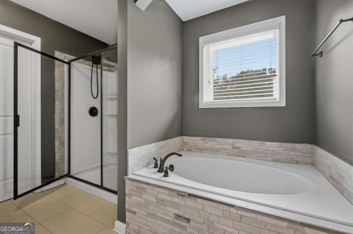 5101 Acworth Enclave Drive Property Photo 31