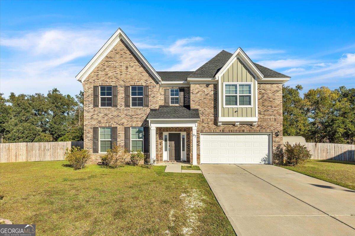 97 Gracyn Lane Ne Property Photo 1