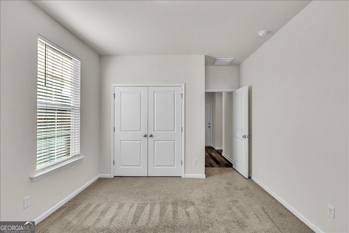 97 Gracyn Lane Ne Property Photo 27