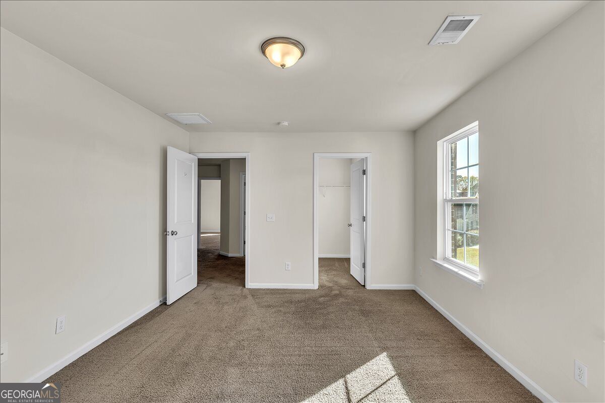 97 Gracyn Lane Ne Property Photo 41