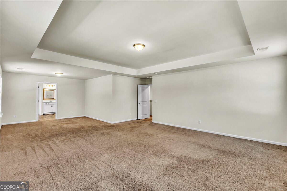 97 Gracyn Lane Ne Property Photo 47
