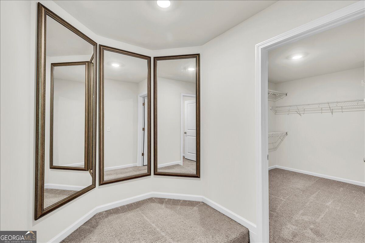 97 Gracyn Lane Ne Property Photo 55