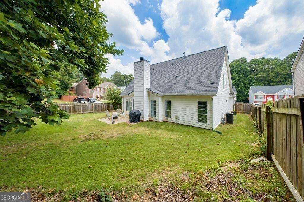 225 Shadetree Lane Property Photo 9