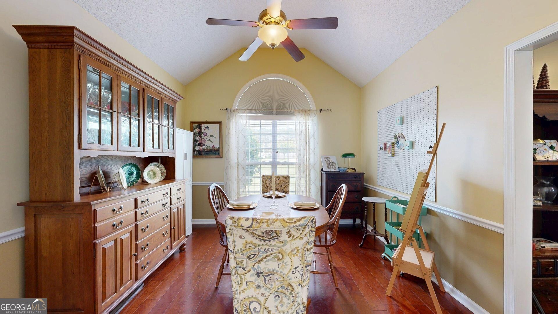 1813 N Leah Lane Property Photo 3