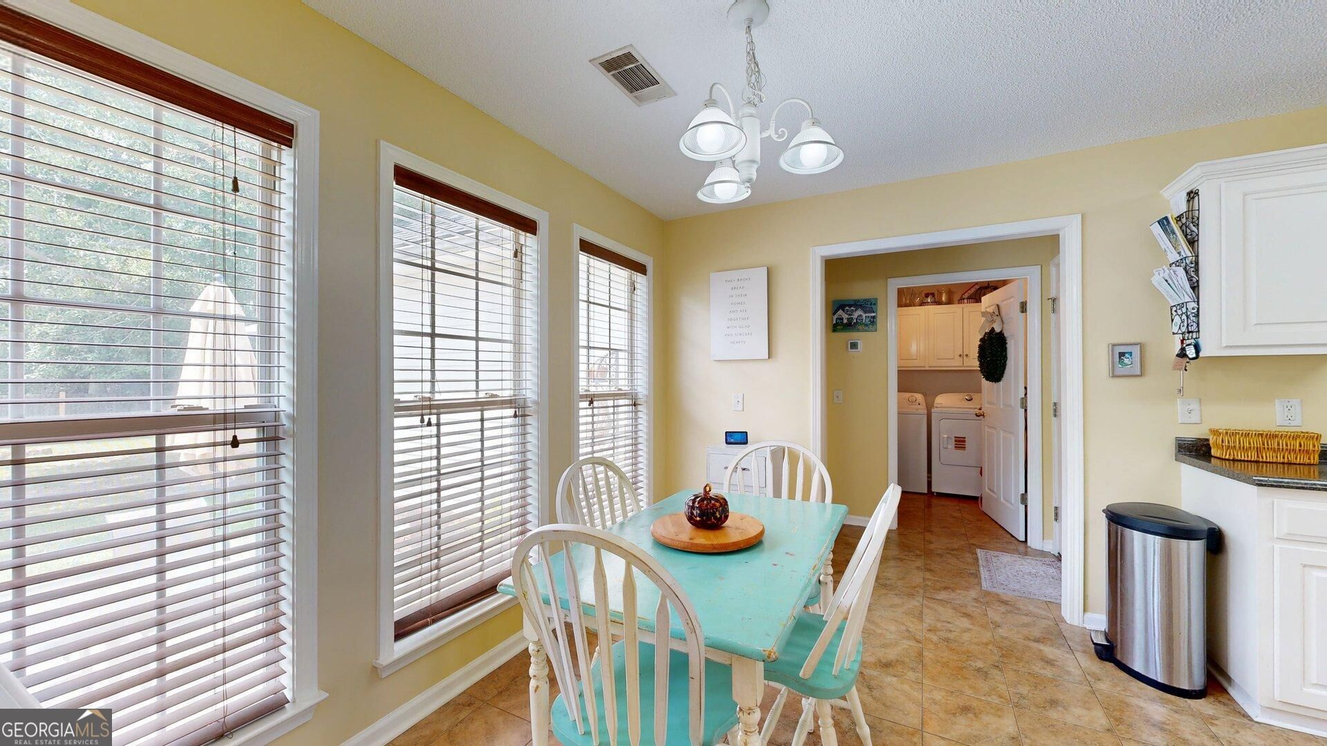 1813 N Leah Lane Property Photo 16
