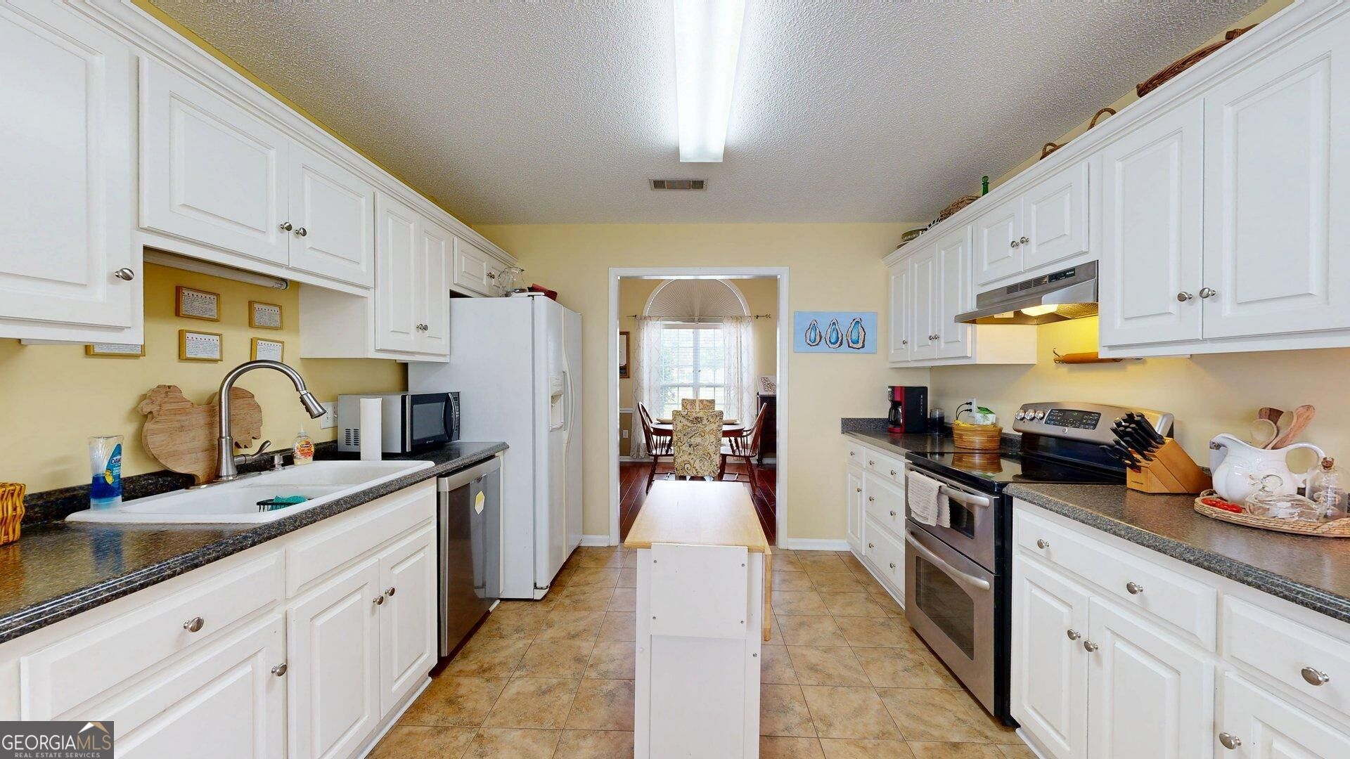 1813 N Leah Lane Property Photo 17