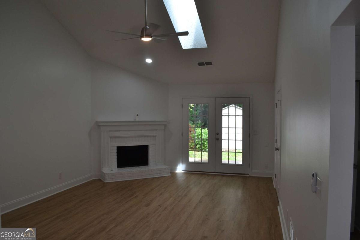 5134 Hill Farm Drive Ne Property Photo 17