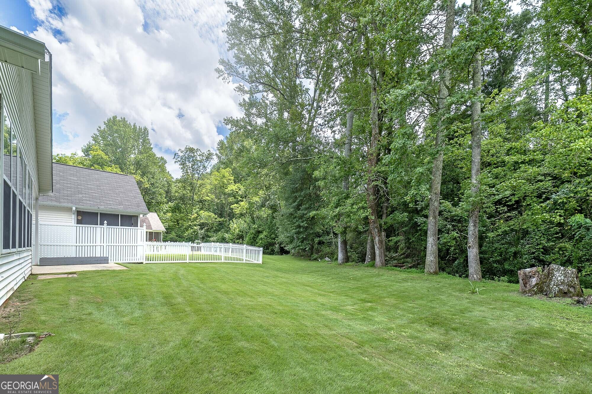 310 Singing Brook Lane Property Photo 13