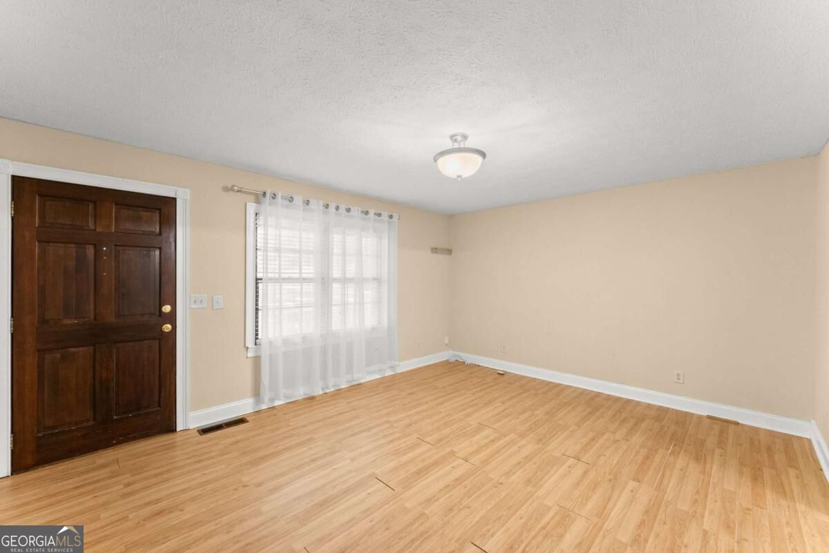 3489 Bell Road Property Photo 9