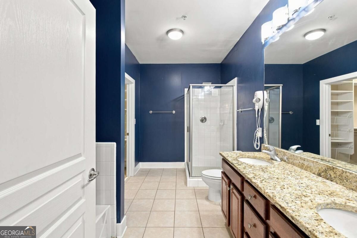 799 Hammond Drive # 226 Property Photo 23