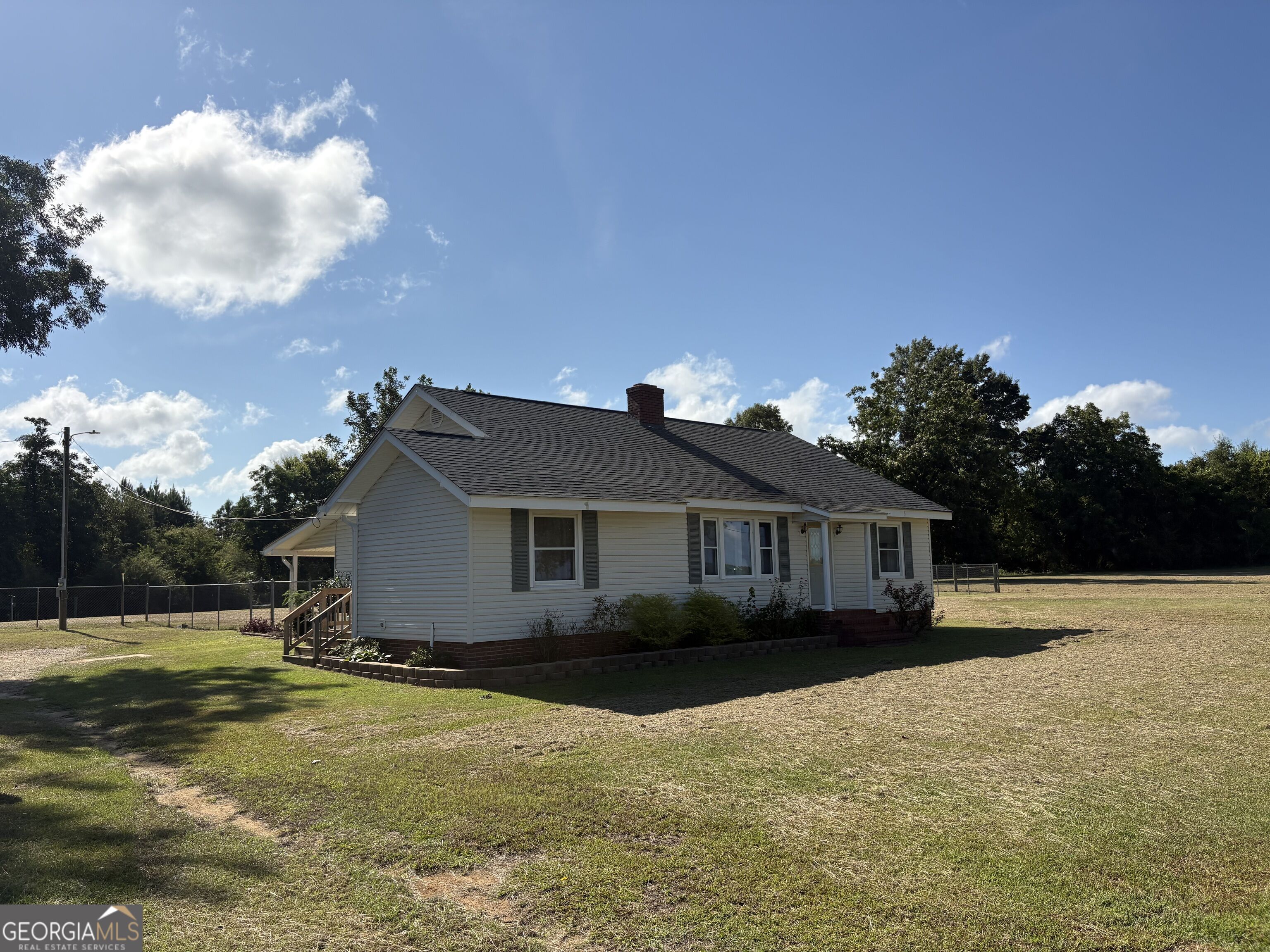 11840 Ga Highway 231 Property Photo 2