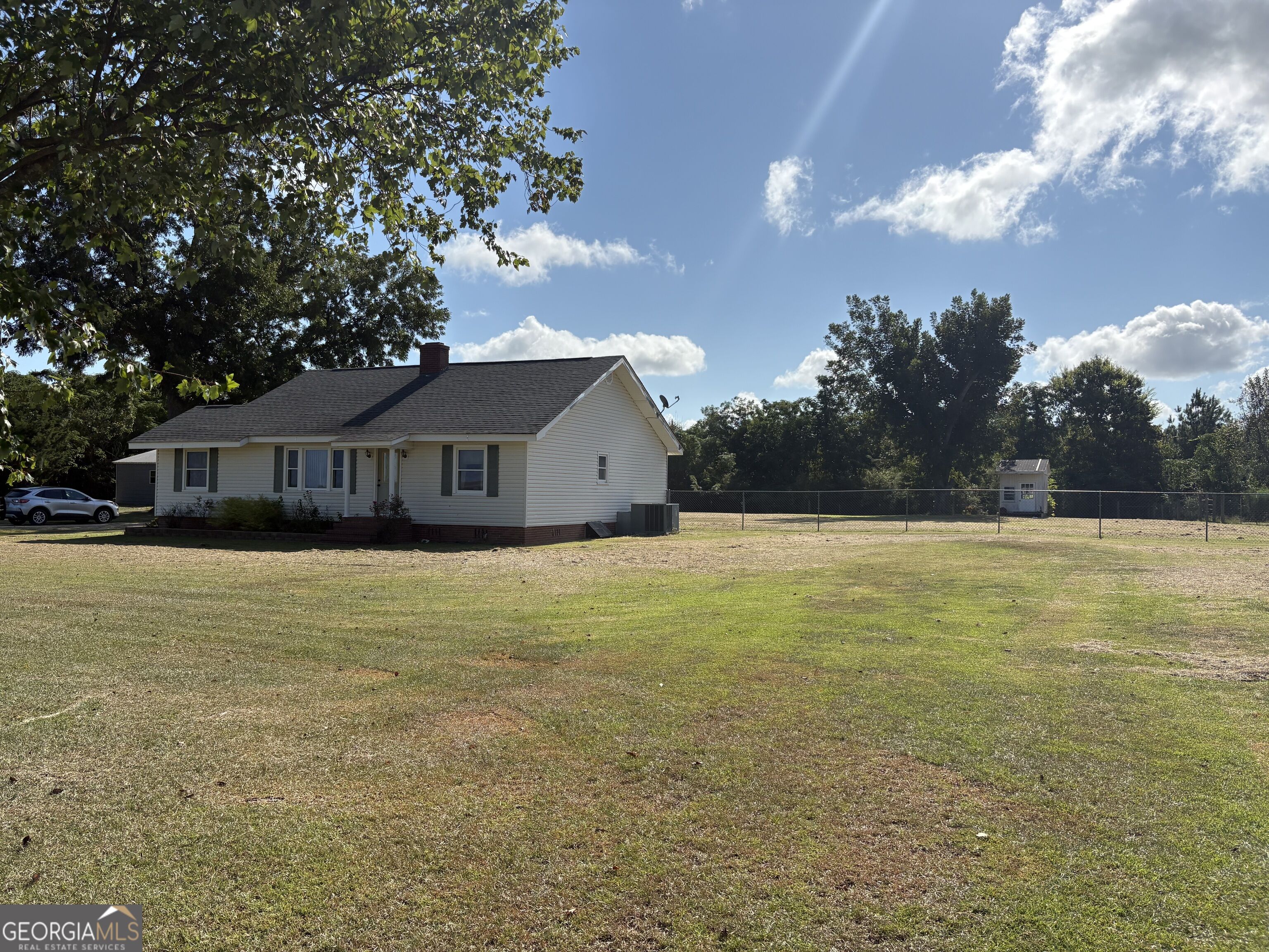 11840 Ga Highway 231 Property Photo 3