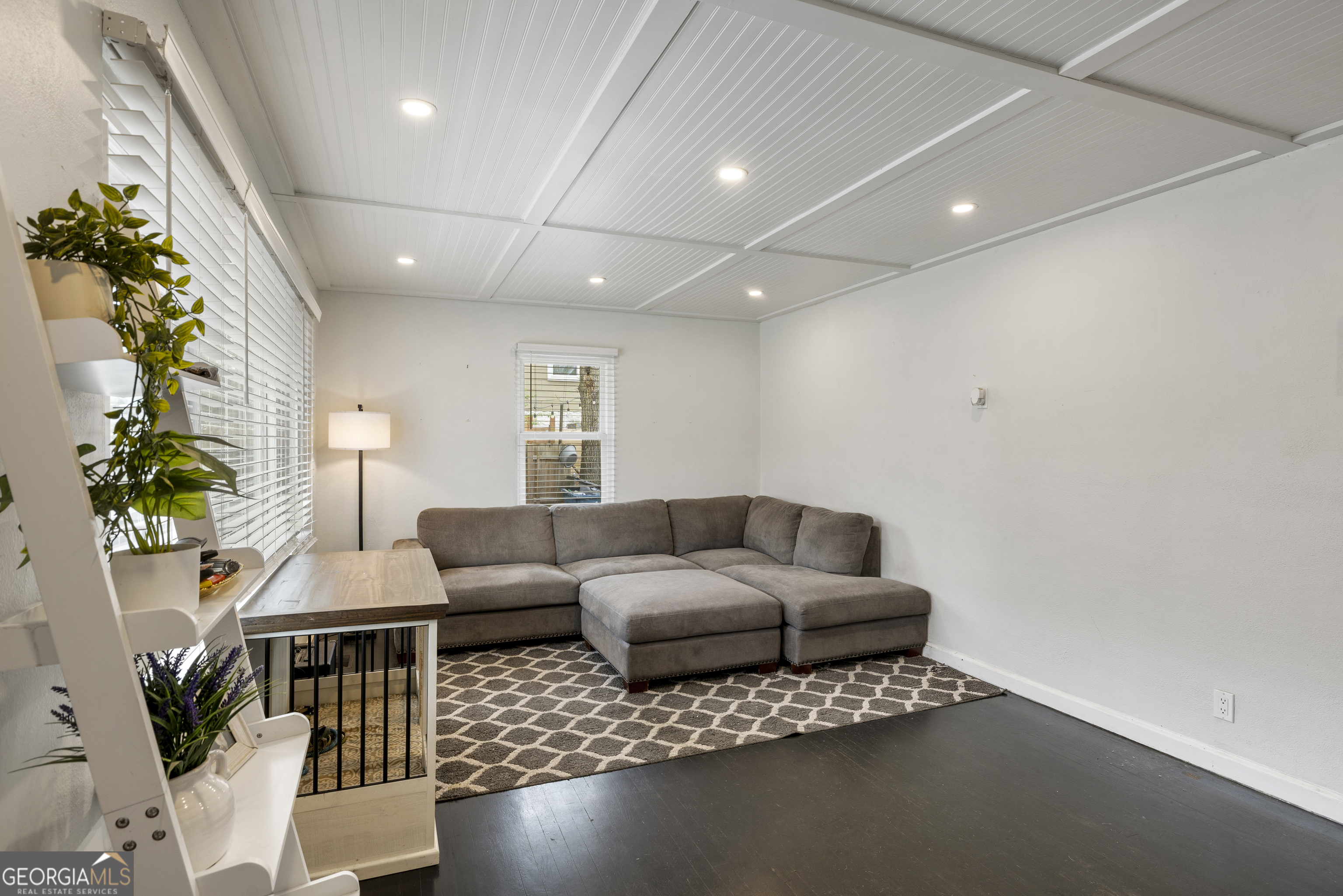 455 Warren Street Property Photo 12
