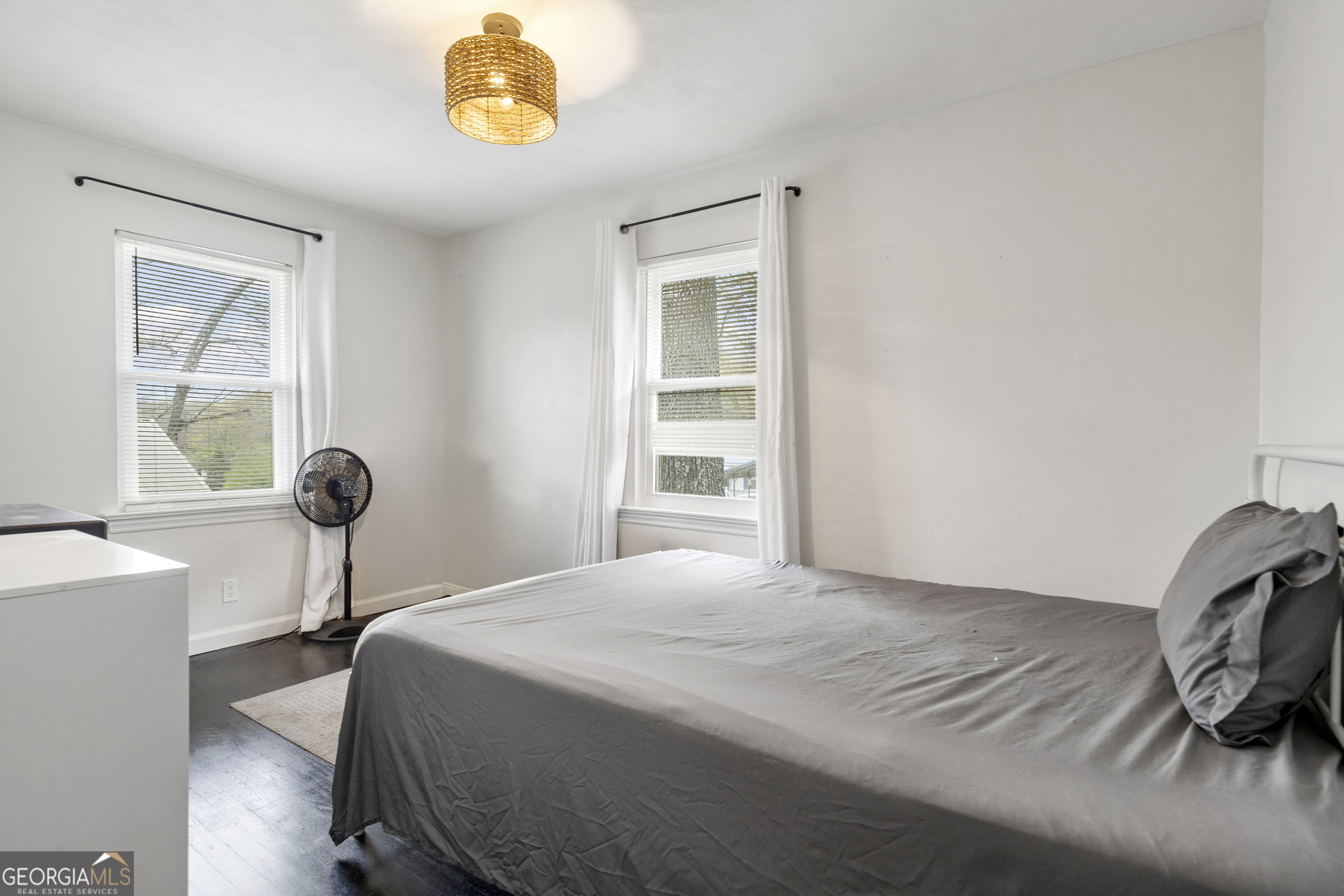 455 Warren Street Property Photo 17