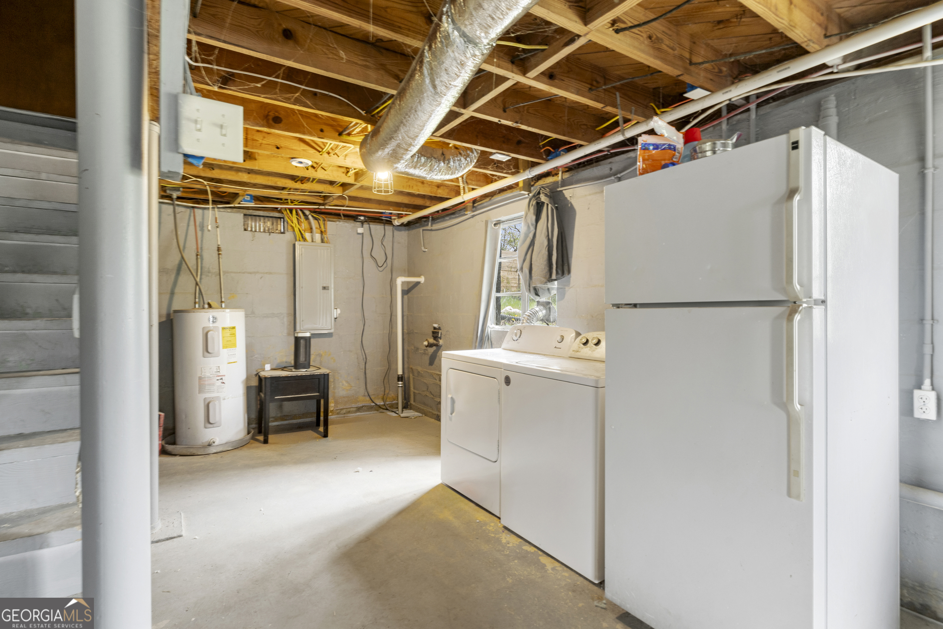 455 Warren Street Property Photo 19