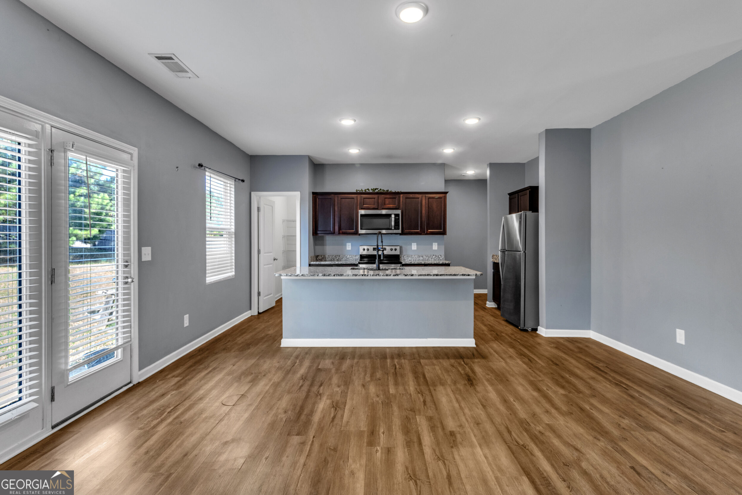 143 Coldwater Way Property Photo 10