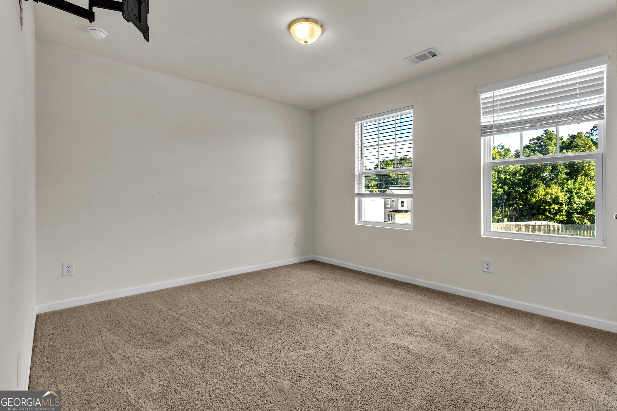 143 Coldwater Way Property Photo 26