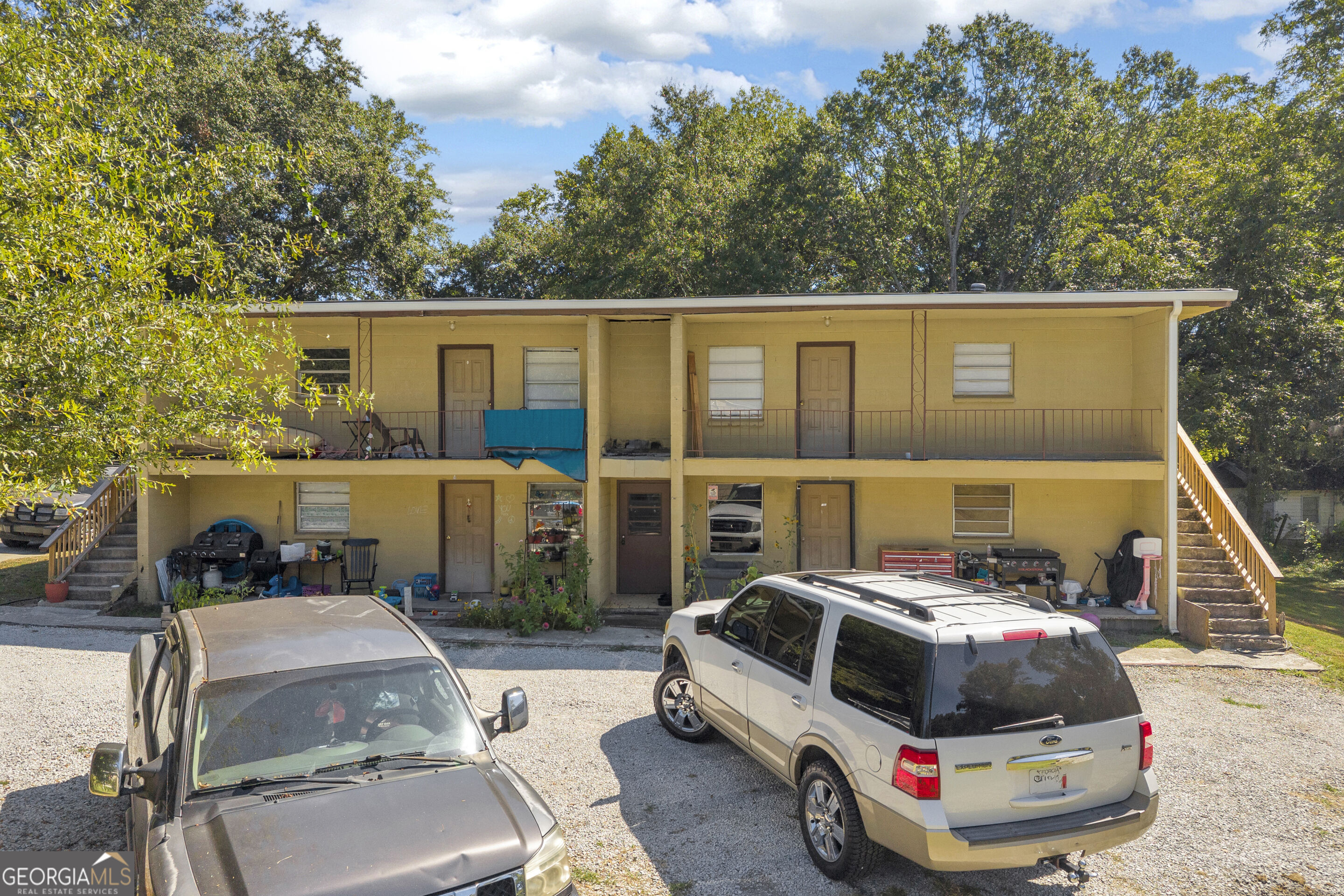 65 Hughes Street Property Photo 4