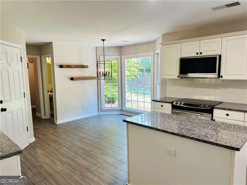 187 Hunters Trail Property Photo 32