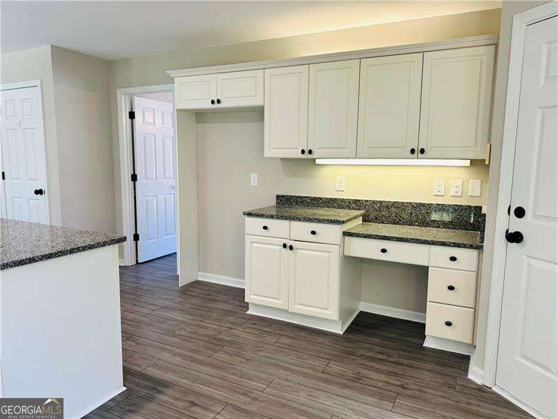 187 Hunters Trail Property Photo 34