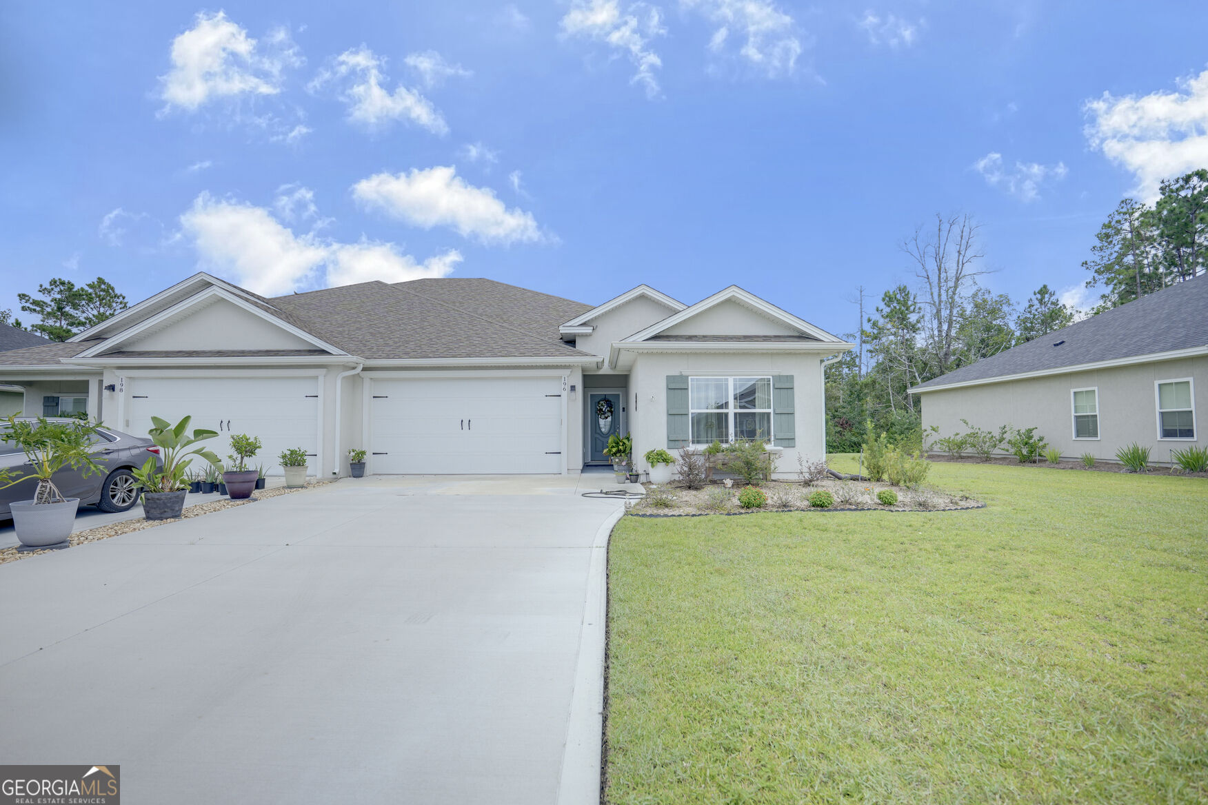 196 The Villas Way Property Photo 1