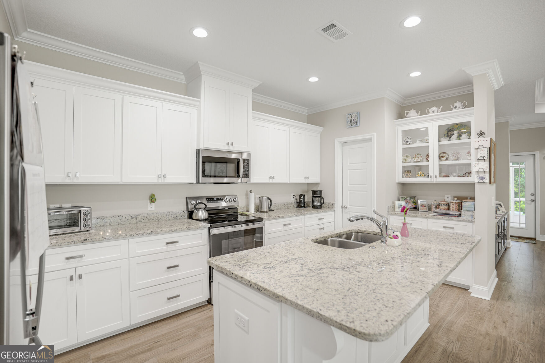 196 The Villas Way Property Photo 3