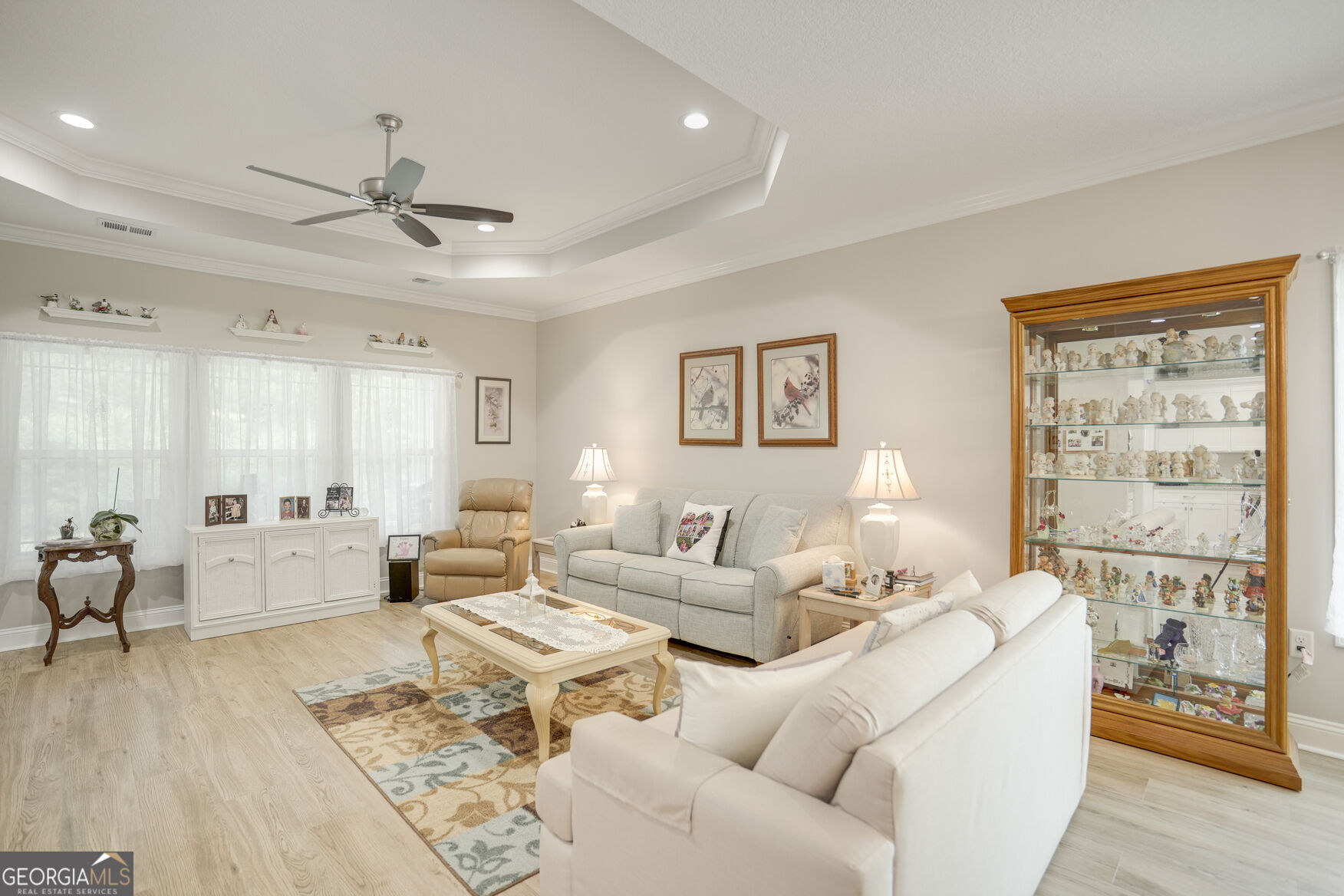 196 The Villas Way Property Photo 9
