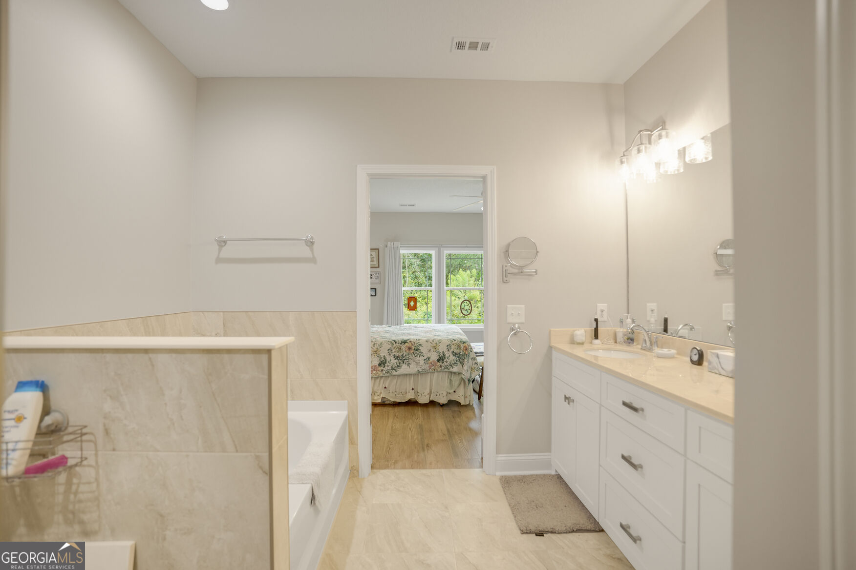 196 The Villas Way Property Photo 20