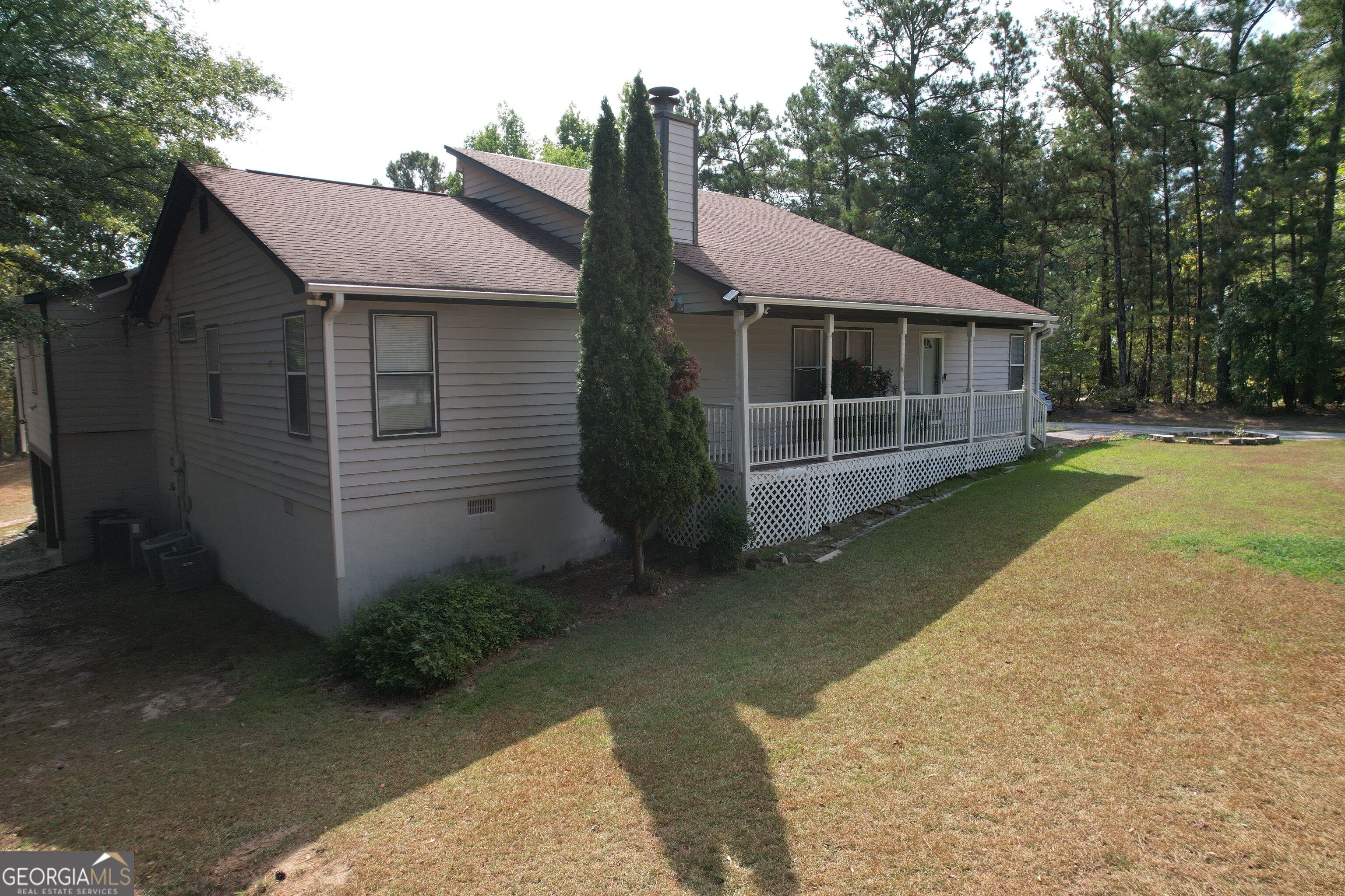 1826 Pleasant Hill Trail Property Photo 2