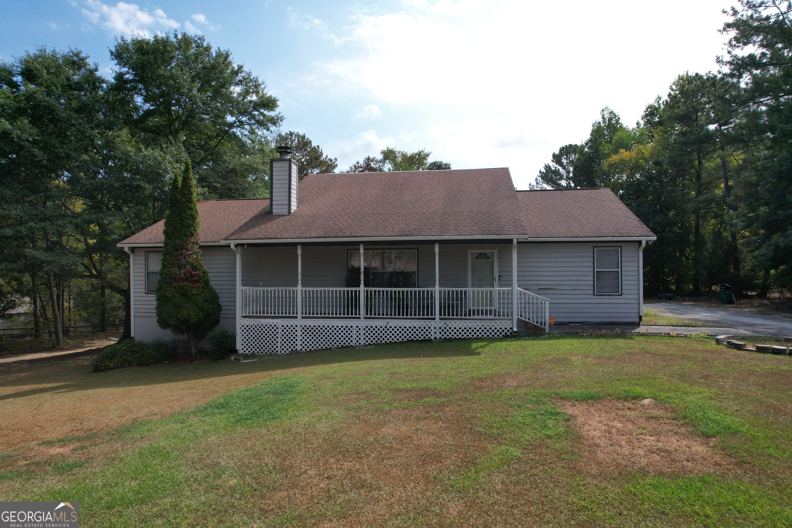 1826 Pleasant Hill Trail Property Photo 3