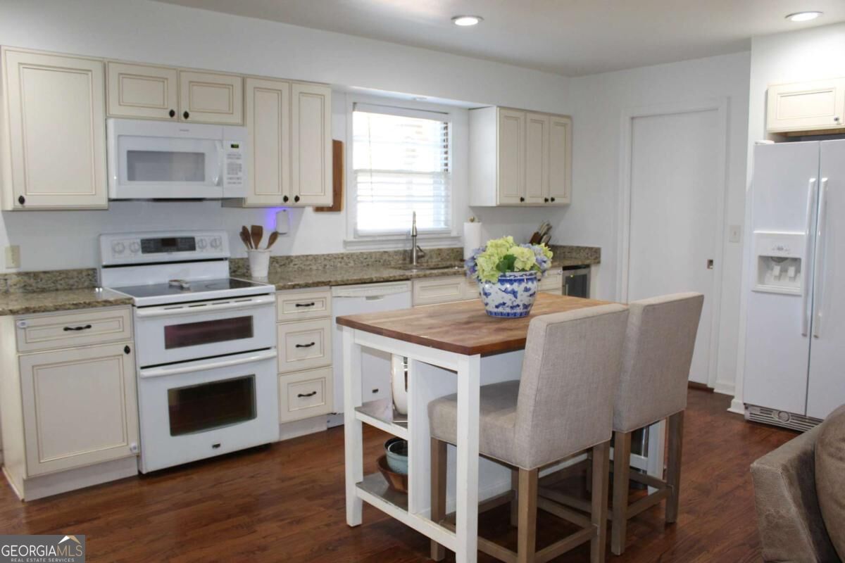 15 Georgia Boulevard Property Photo 8