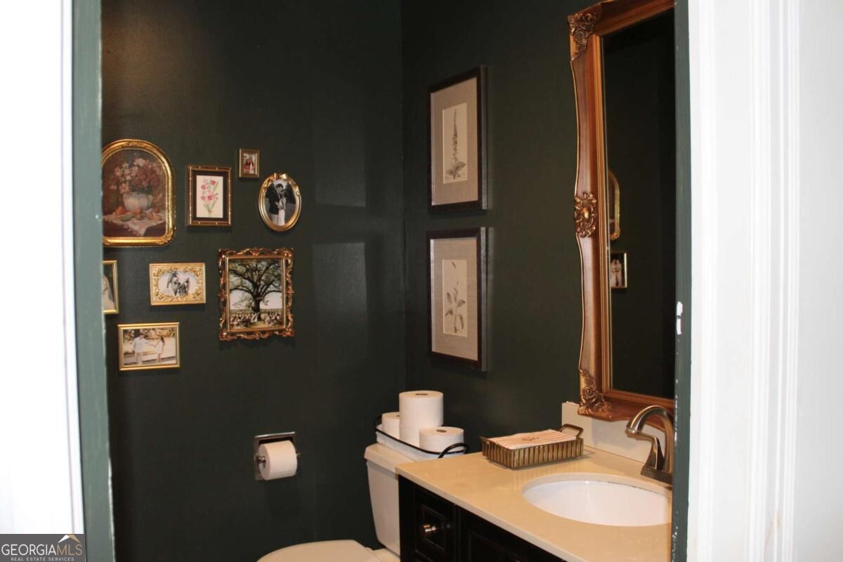 15 Georgia Boulevard Property Photo 11