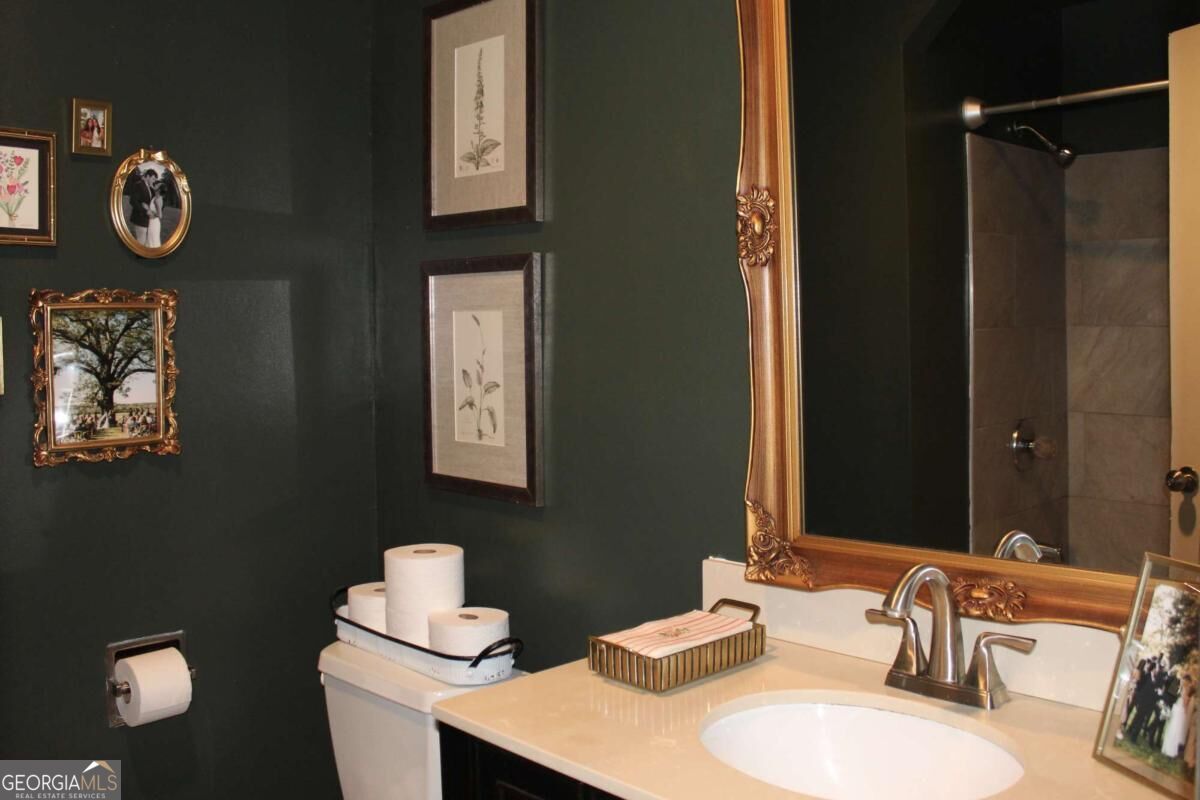 15 Georgia Boulevard Property Photo 12