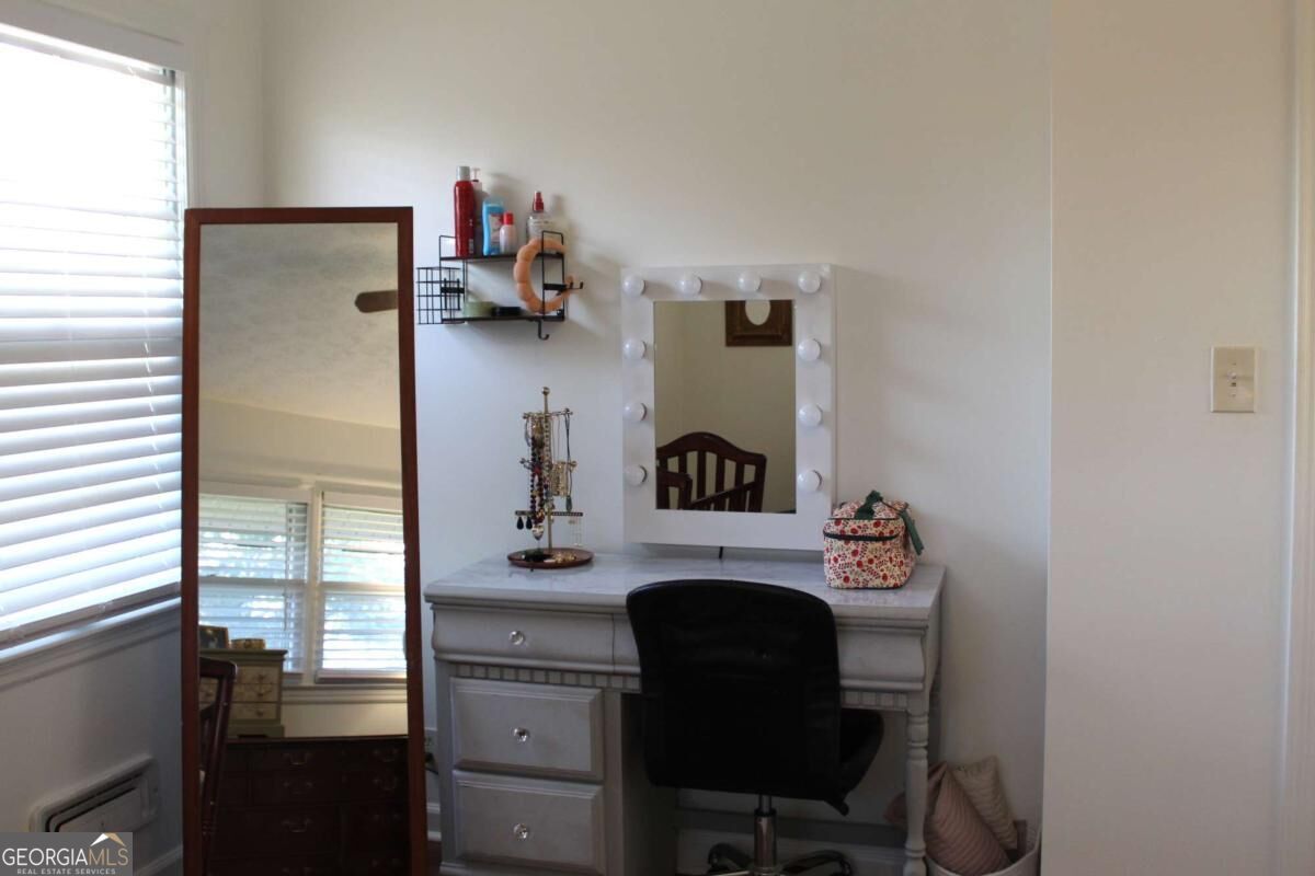 15 Georgia Boulevard Property Photo 13