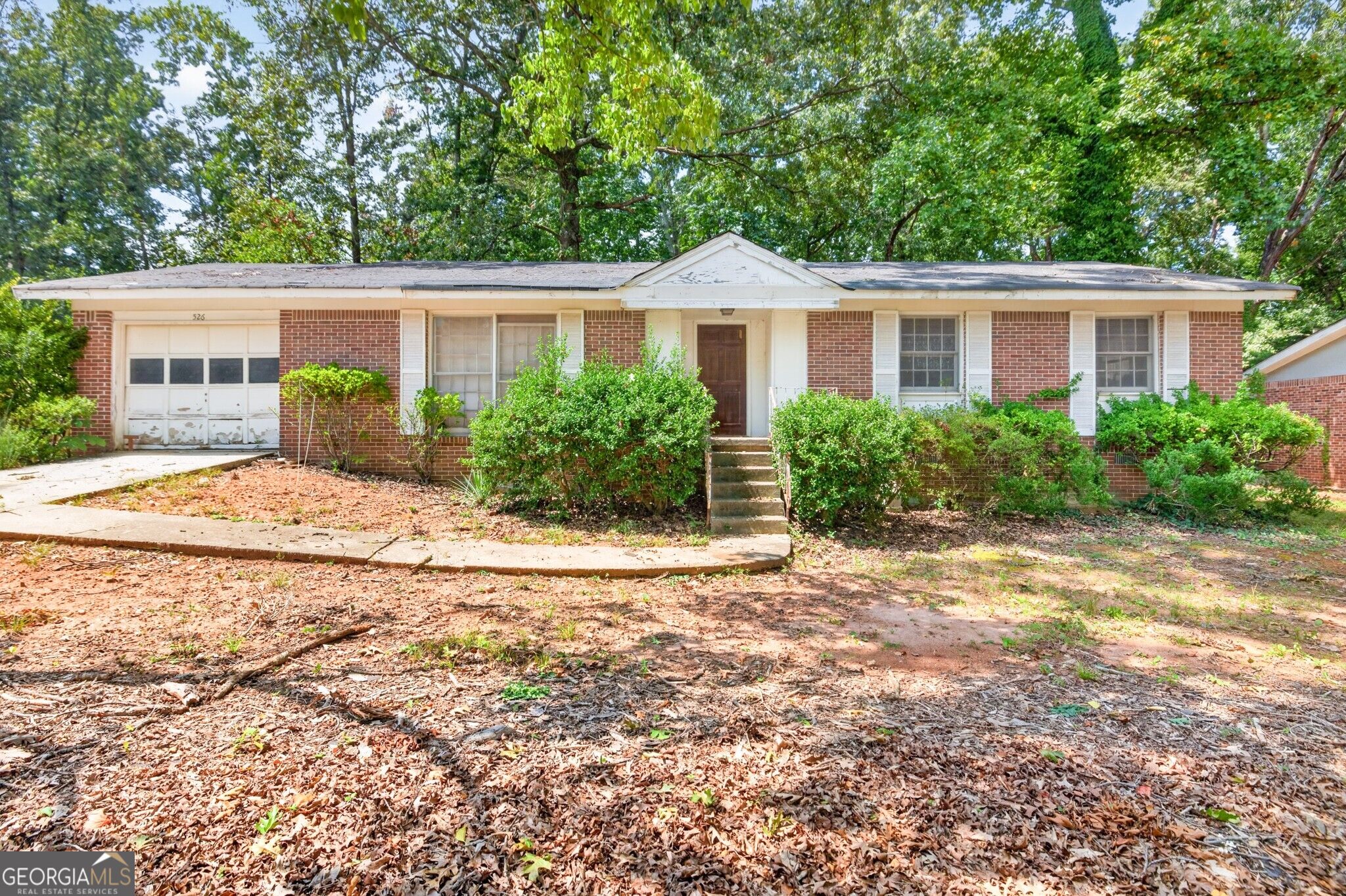 526 Stonewood Drive Property Photo 1