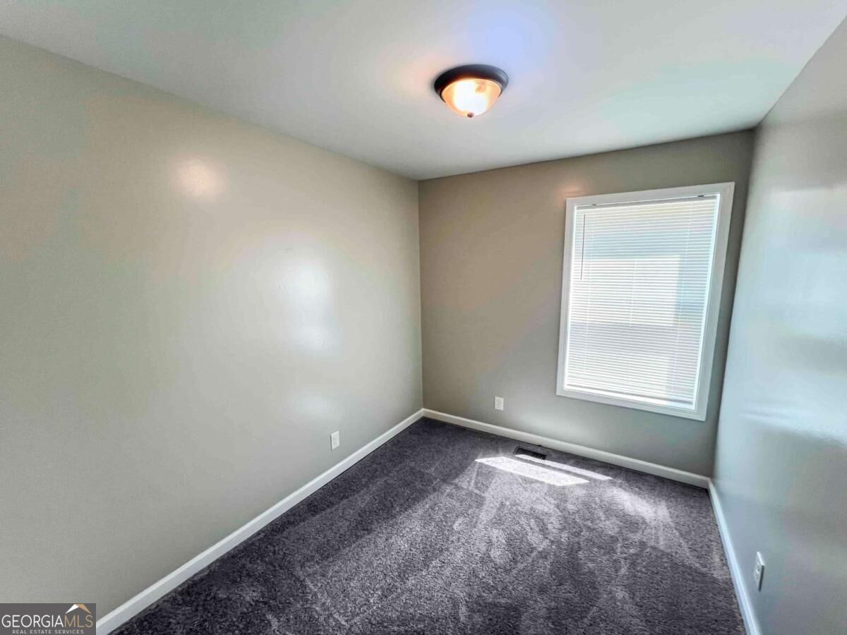 18 Mockingbird Drive Property Photo 5