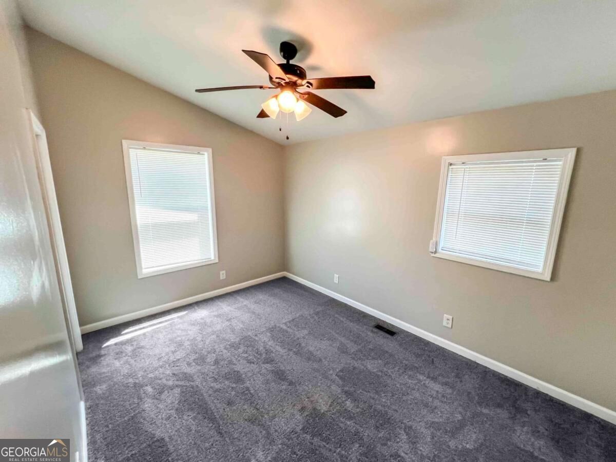 18 Mockingbird Drive Property Photo 7