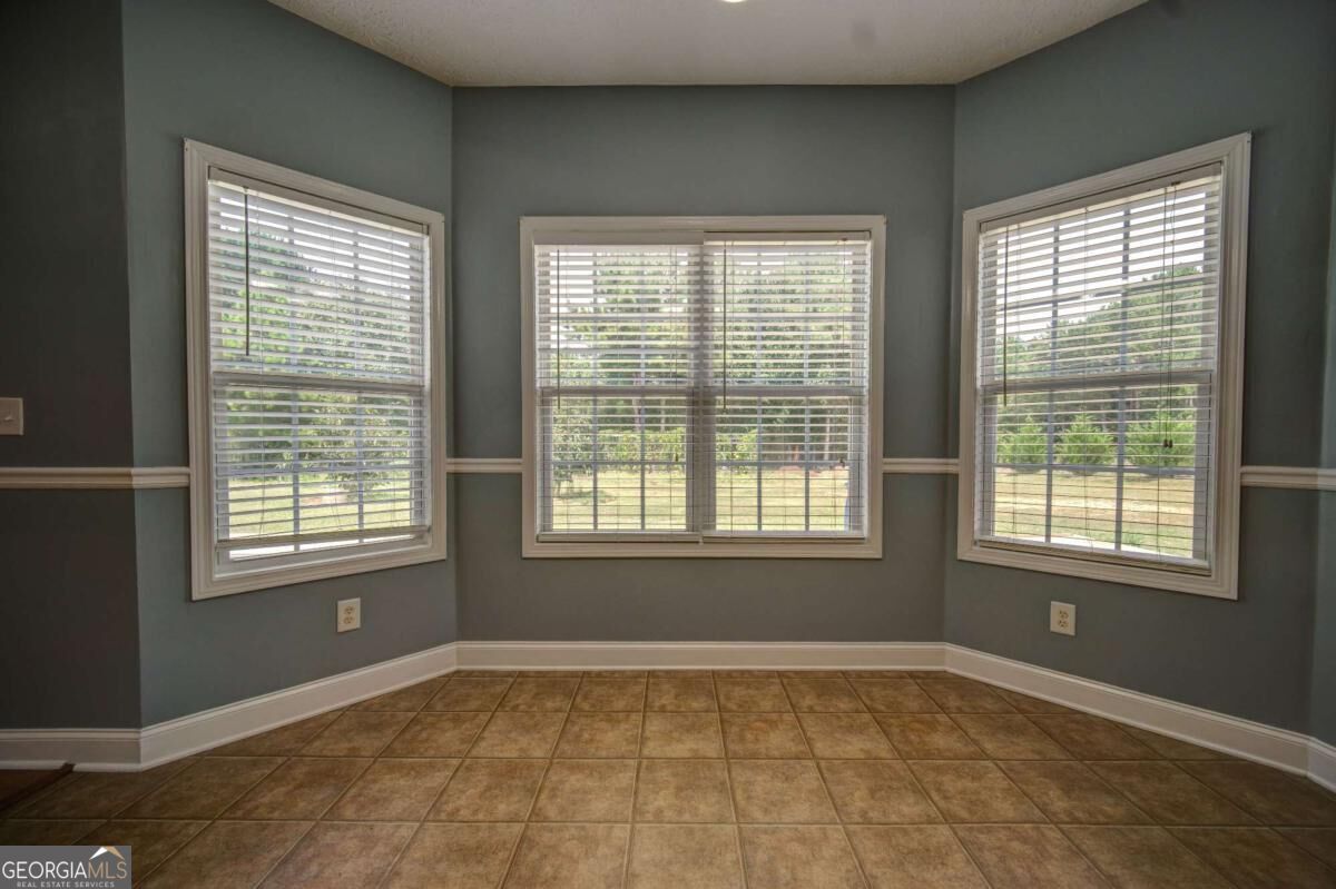 249 Hedgewood Drive Property Photo 25