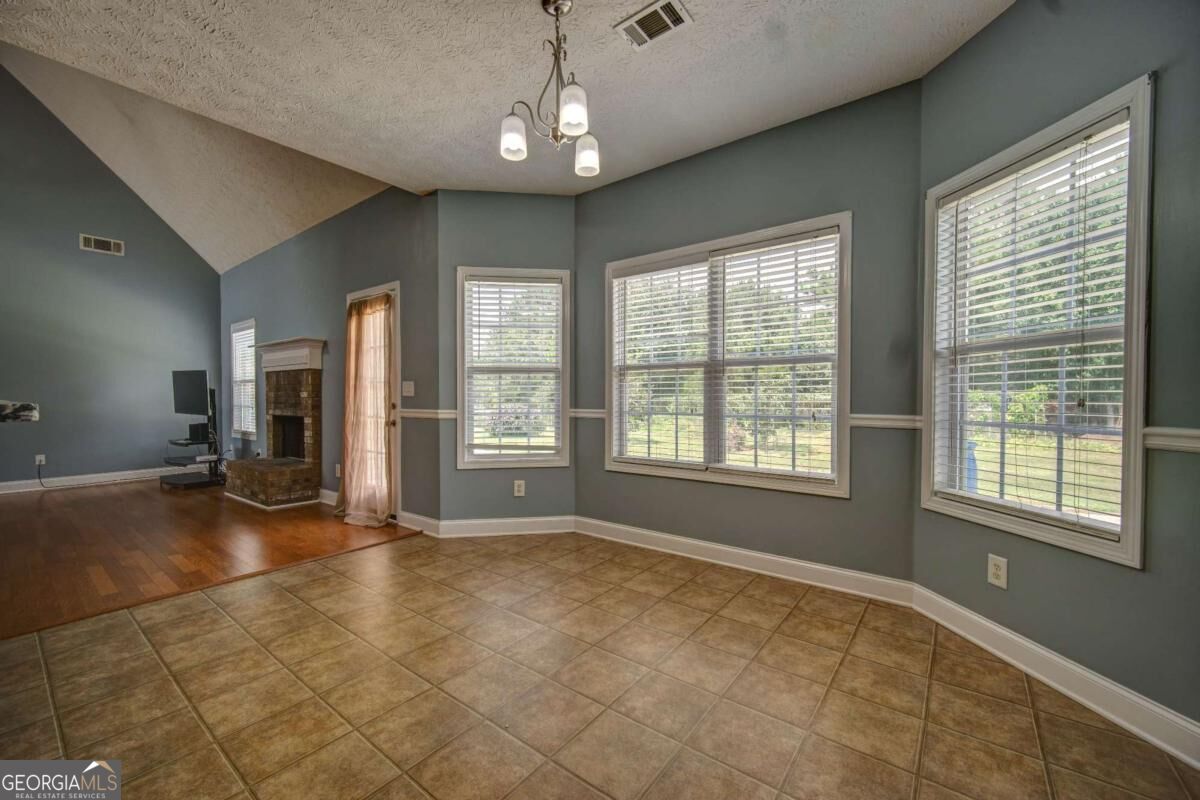 249 Hedgewood Drive Property Photo 27