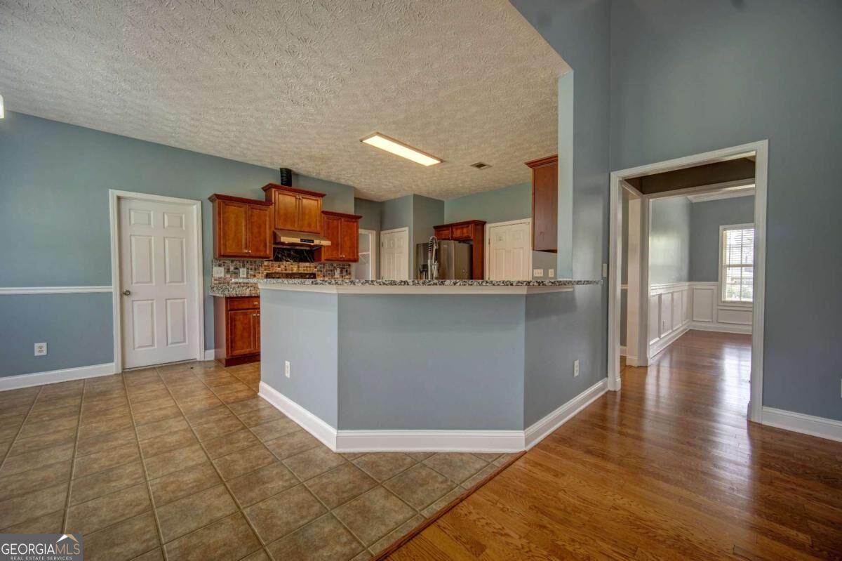 249 Hedgewood Drive Property Photo 29