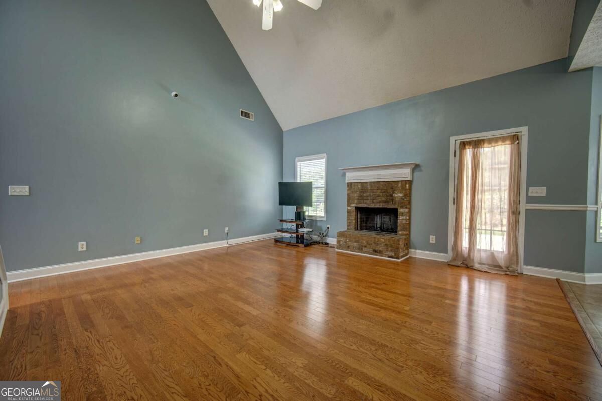 249 Hedgewood Drive Property Photo 31
