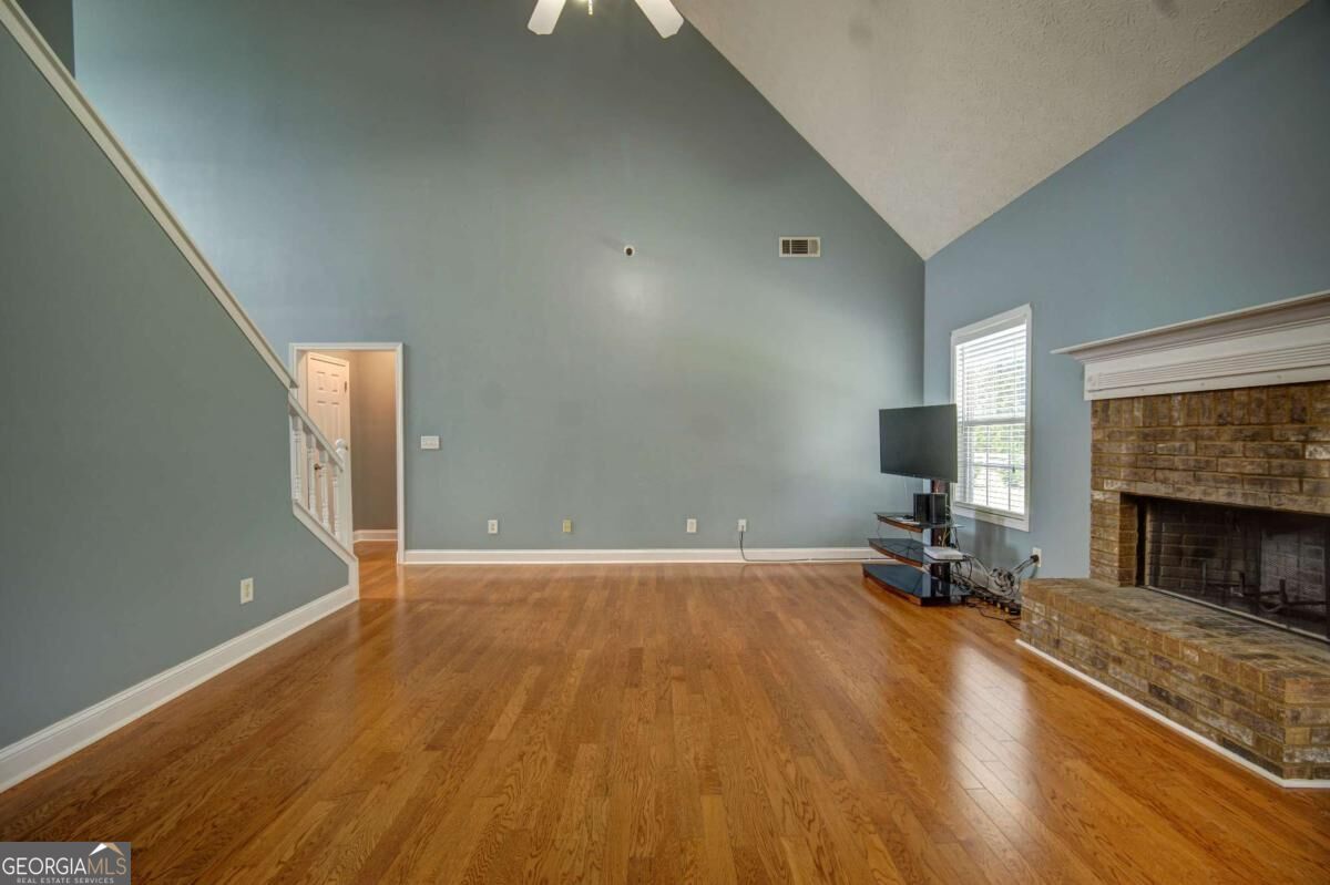 249 Hedgewood Drive Property Photo 32
