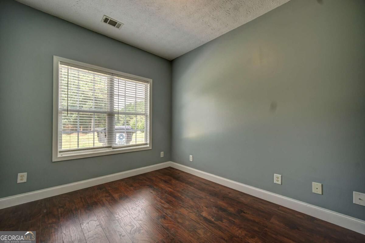 249 Hedgewood Drive Property Photo 38