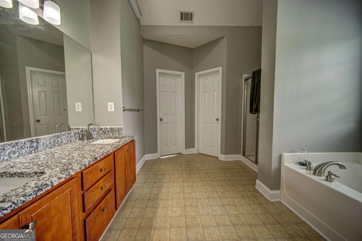 249 Hedgewood Drive Property Photo 56