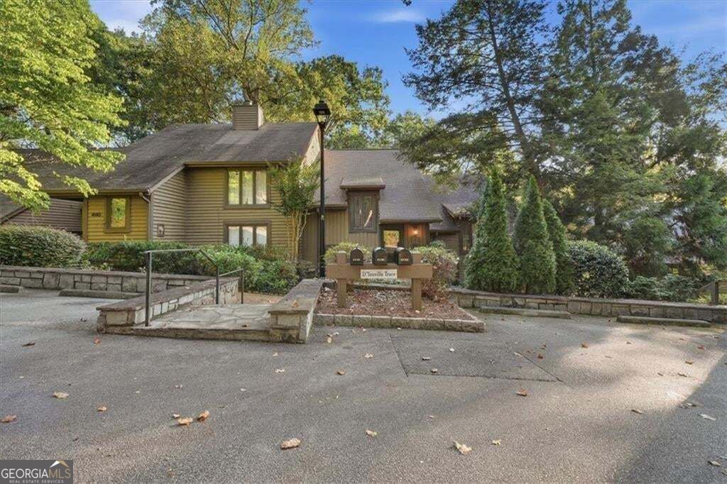 4138 D Youville Trace Property Photo 1