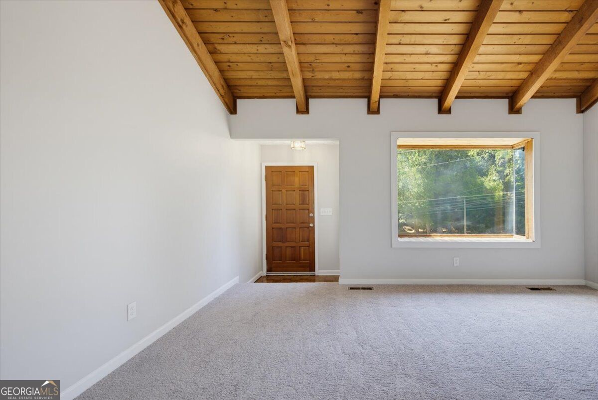 2996 Rockbridge Road Property Photo 5