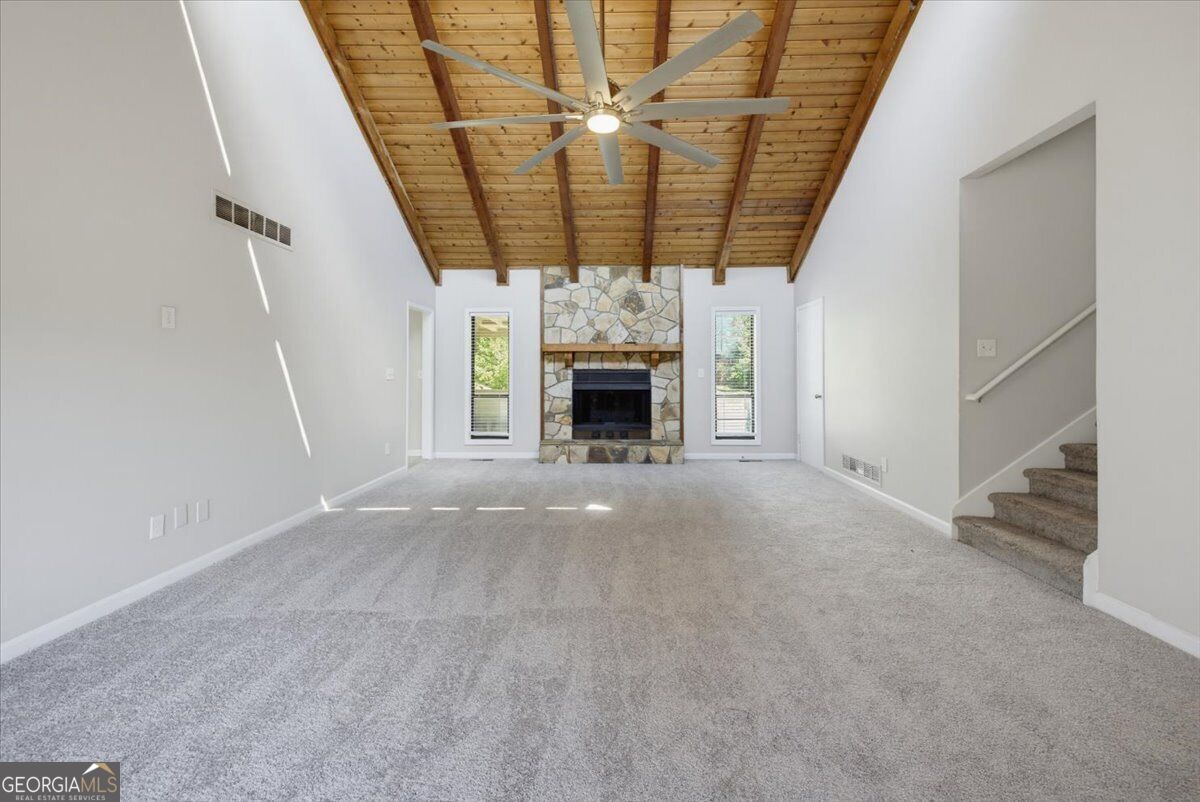 2996 Rockbridge Road Property Photo 6