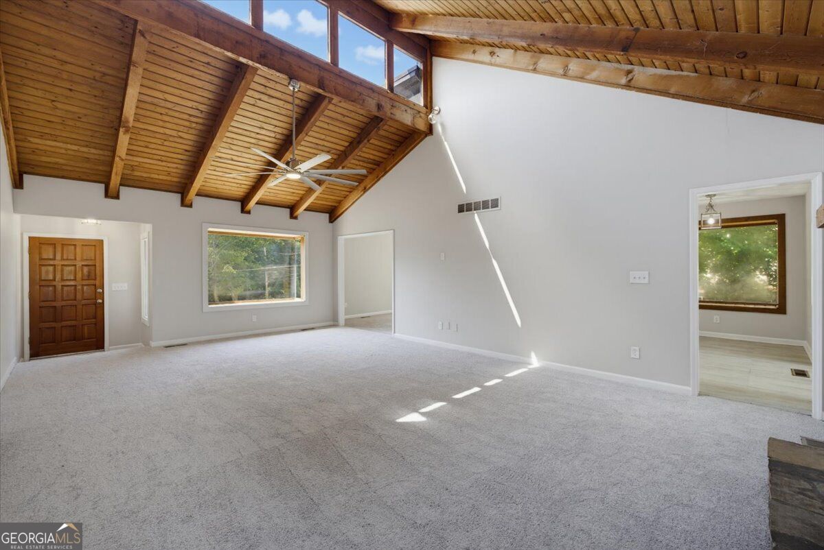 2996 Rockbridge Road Property Photo 8
