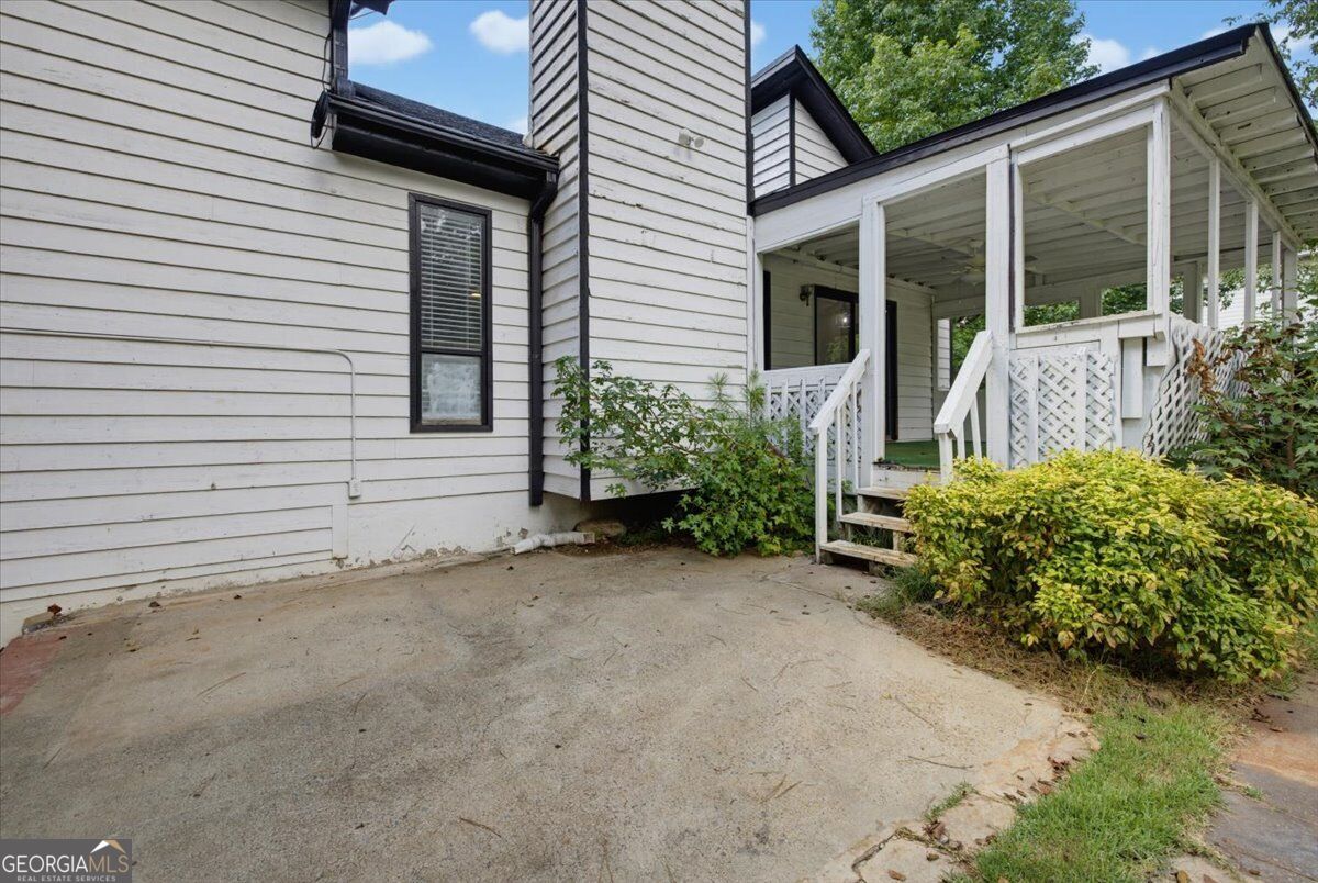 2996 Rockbridge Road Property Photo 35